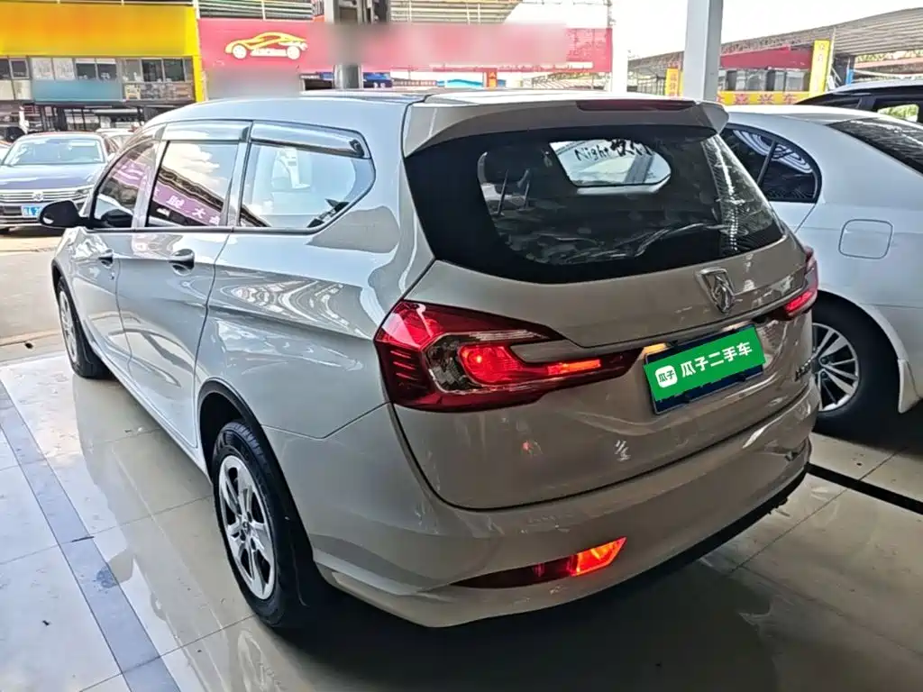 2020 Baojun 310W