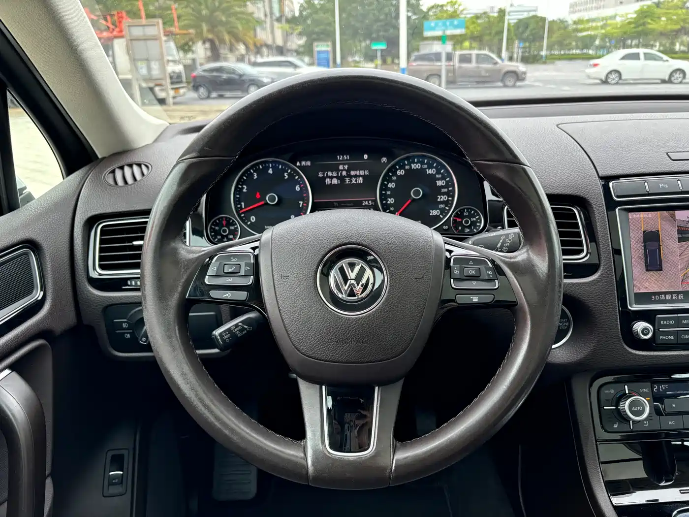 Volkswagen Touareg 2017 3.0TSI Explorer Edition фото 16