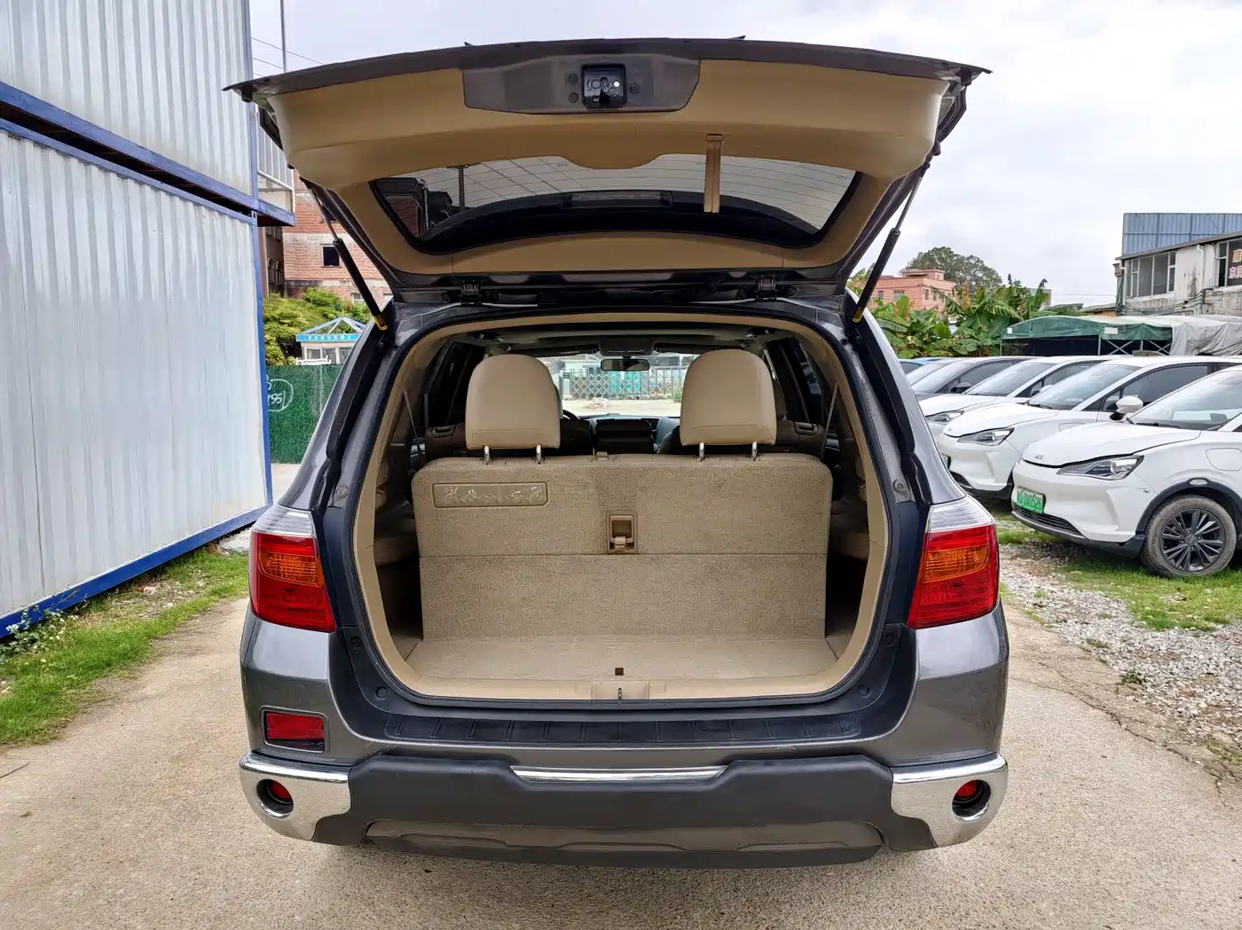 Toyota Highlander 2011 2.7L 2WD 7-seat Luxury фото 29