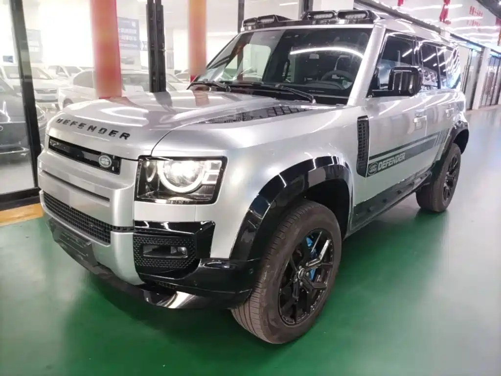 صورة 1 - Land Rover Defender