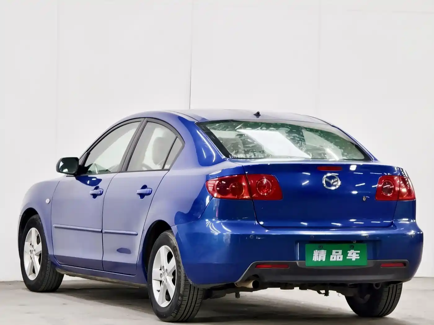 Photo 6 - Mazda 3
