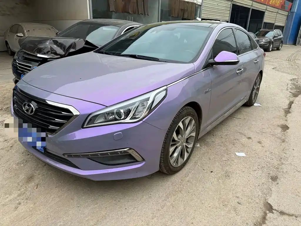 صورة 1 - Hyundai Sonata