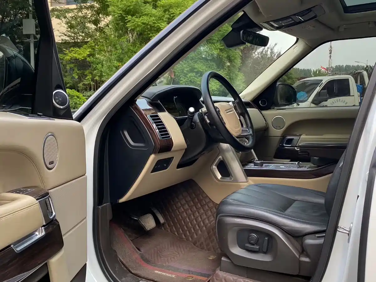 Land Rover Range Rover 2017 3.0 SC V6 Vogue фото 7