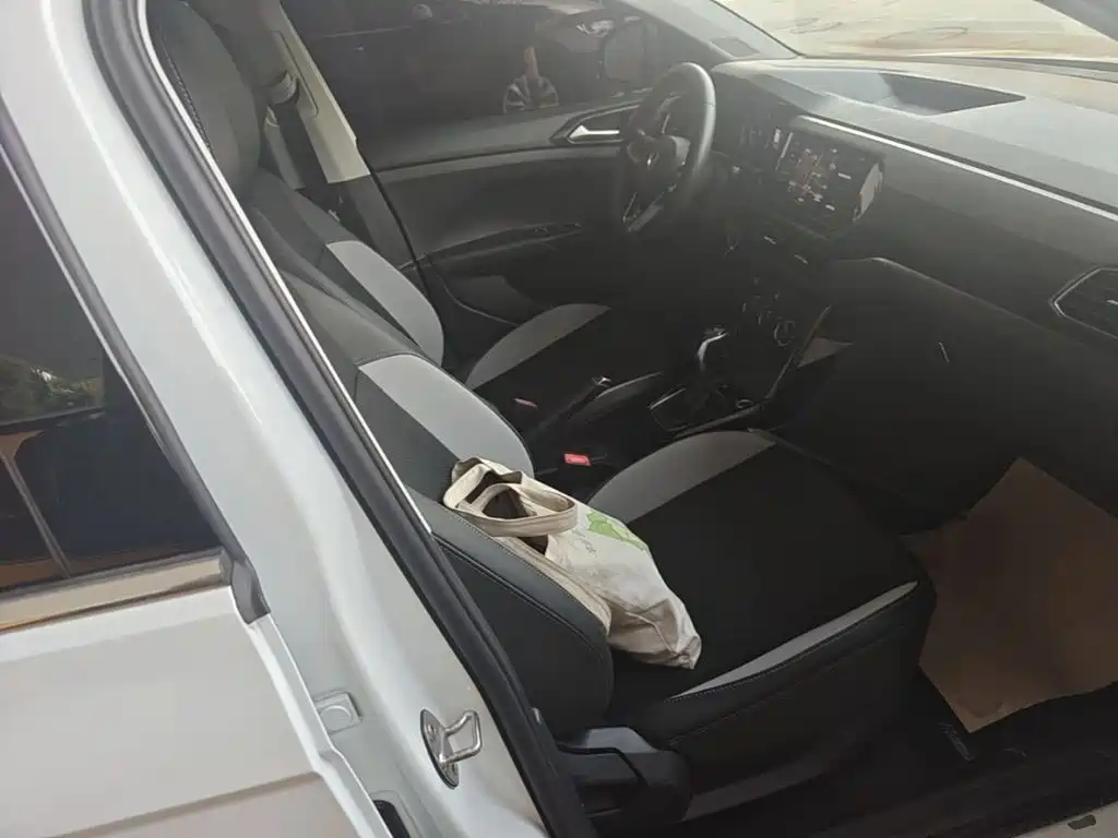 Volkswagen Tacqua 2020 2020 1.5L Automatic Joy Edition
