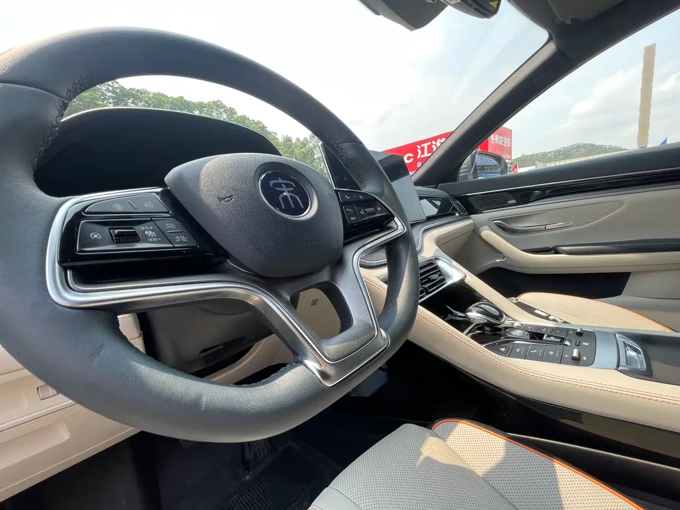 BYD Song PLUS PHEV 2021 DM-i 110KM Flagship PLUS фото 15