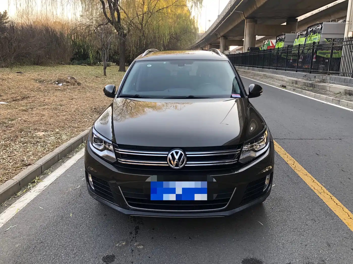 Volkswagen Tiguan 2015 1.8TSI Automatic 2WD Highline фото 2