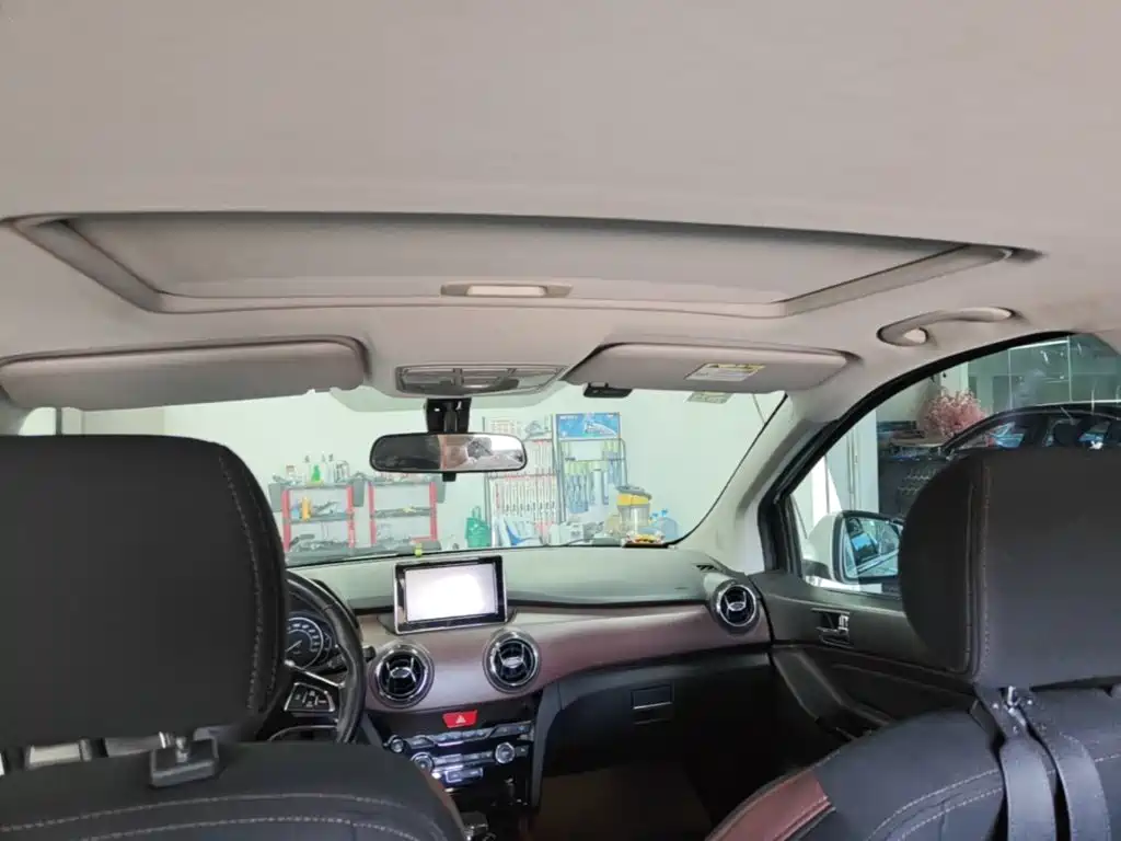 BAIC Changhe Q25 2016 2016 1.5L Automatic Le Hui Edition