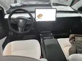 Фото 6 - Tesla Model 3