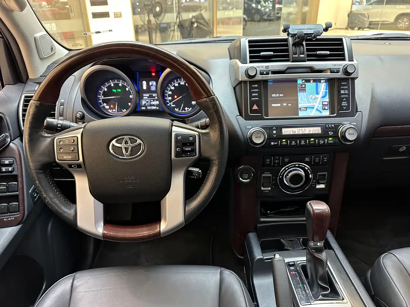 Toyota Prado 2016 3.5L Auto VX NAVI фото 14