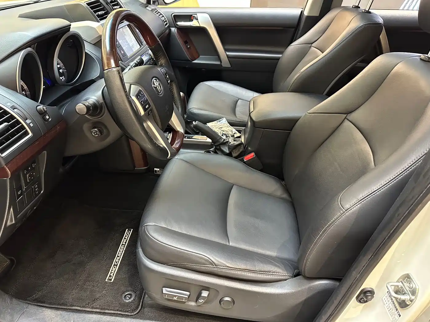 Toyota Prado 2016 3.5L Auto VX NAVI фото 5