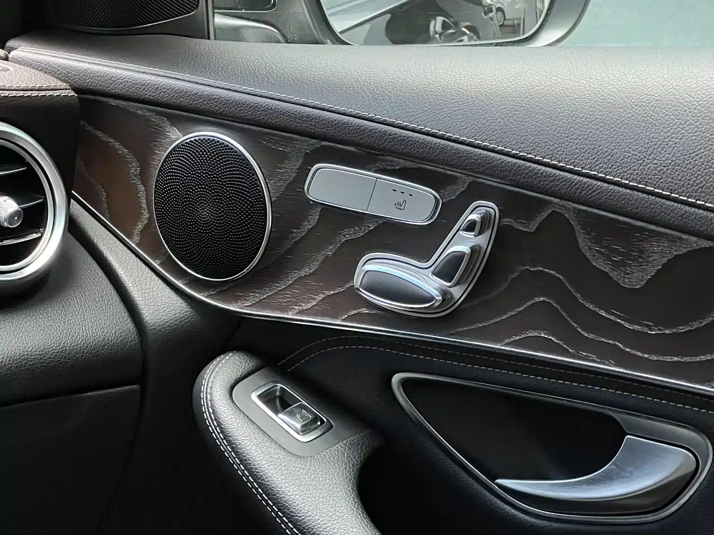 Mercedes-Benz GLC 2018 Facelift GLC 300 4MATIC Dynamic фото 21