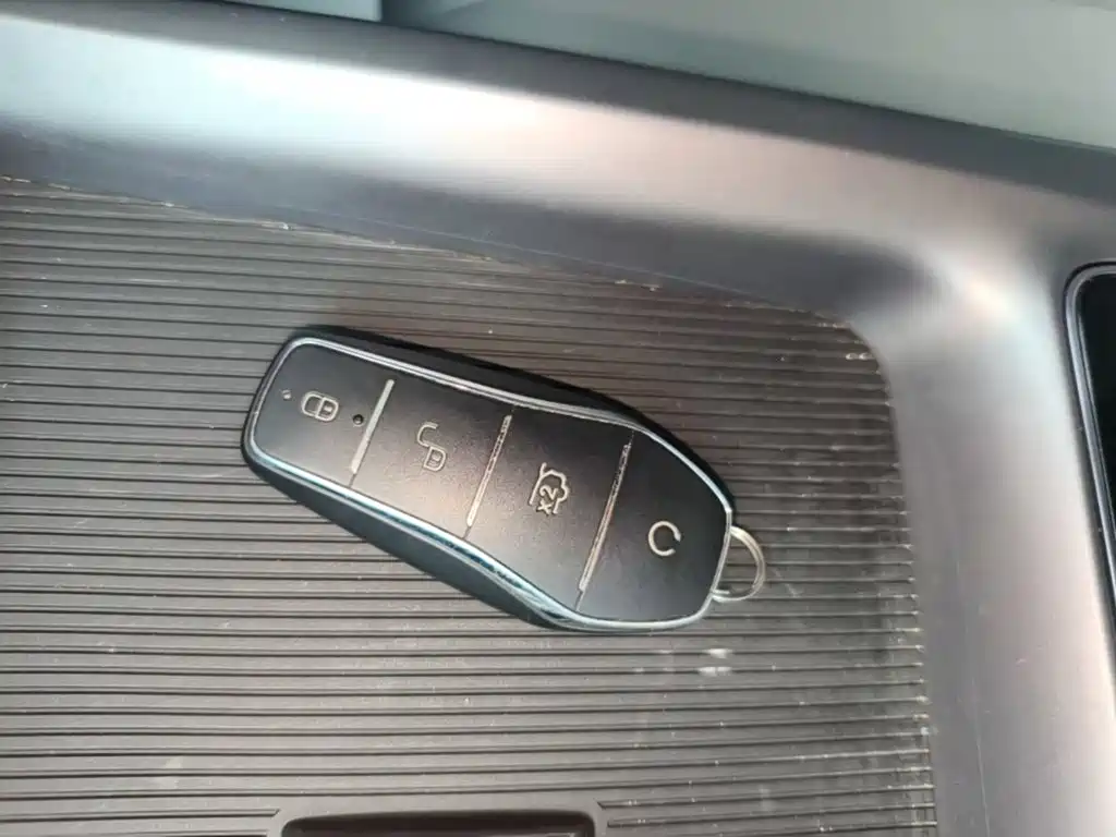 BYD Seal 2024 2024 Glory Edition DM-i 1.5L 121km Elite