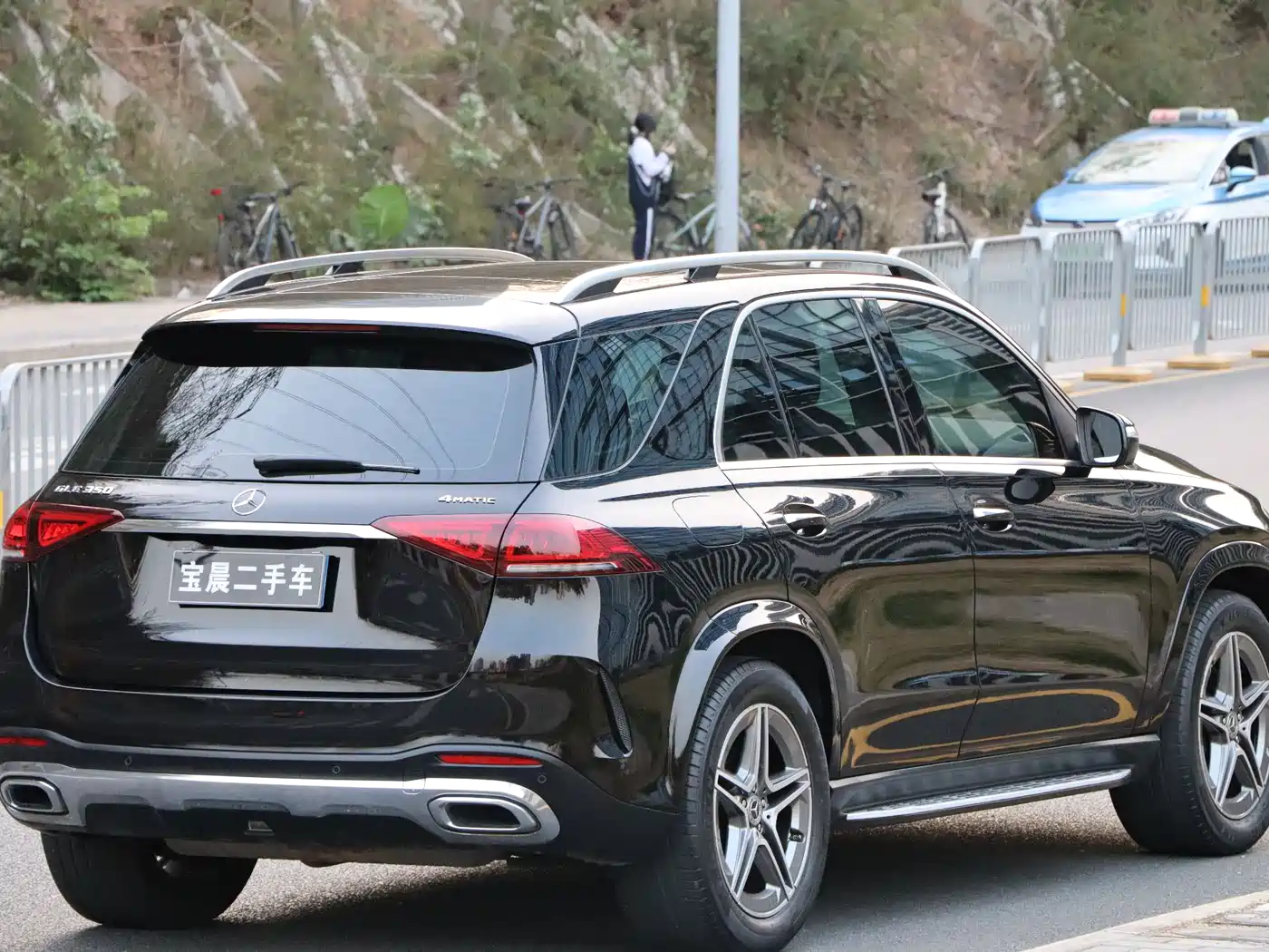 Mercedes-Benz GLE 2020 GLE 350 4MATIC Luxury фото 6