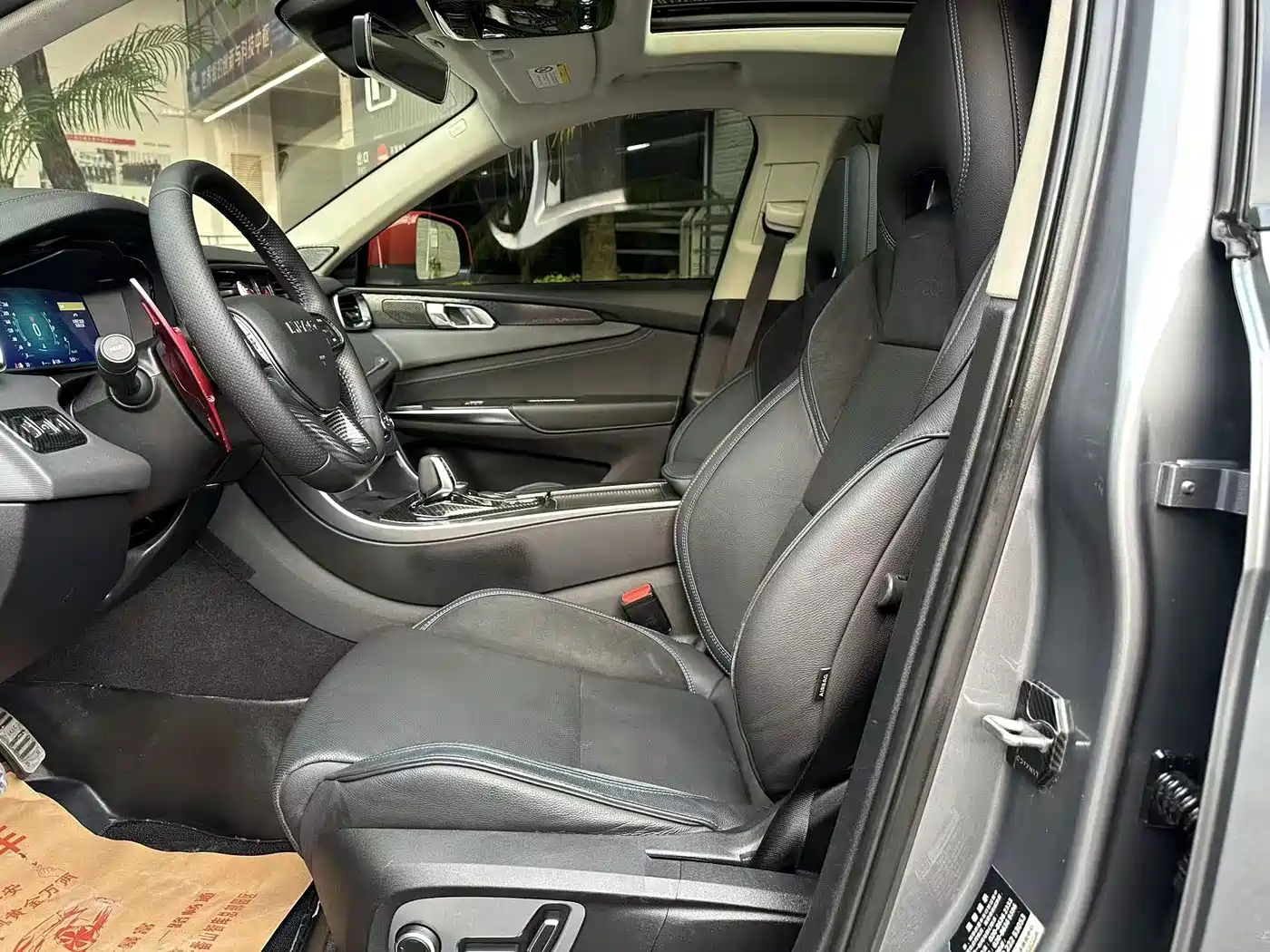 Lynk & Co 01 EM-P 2019 2018 1.5T PHEV Jin Pro China V