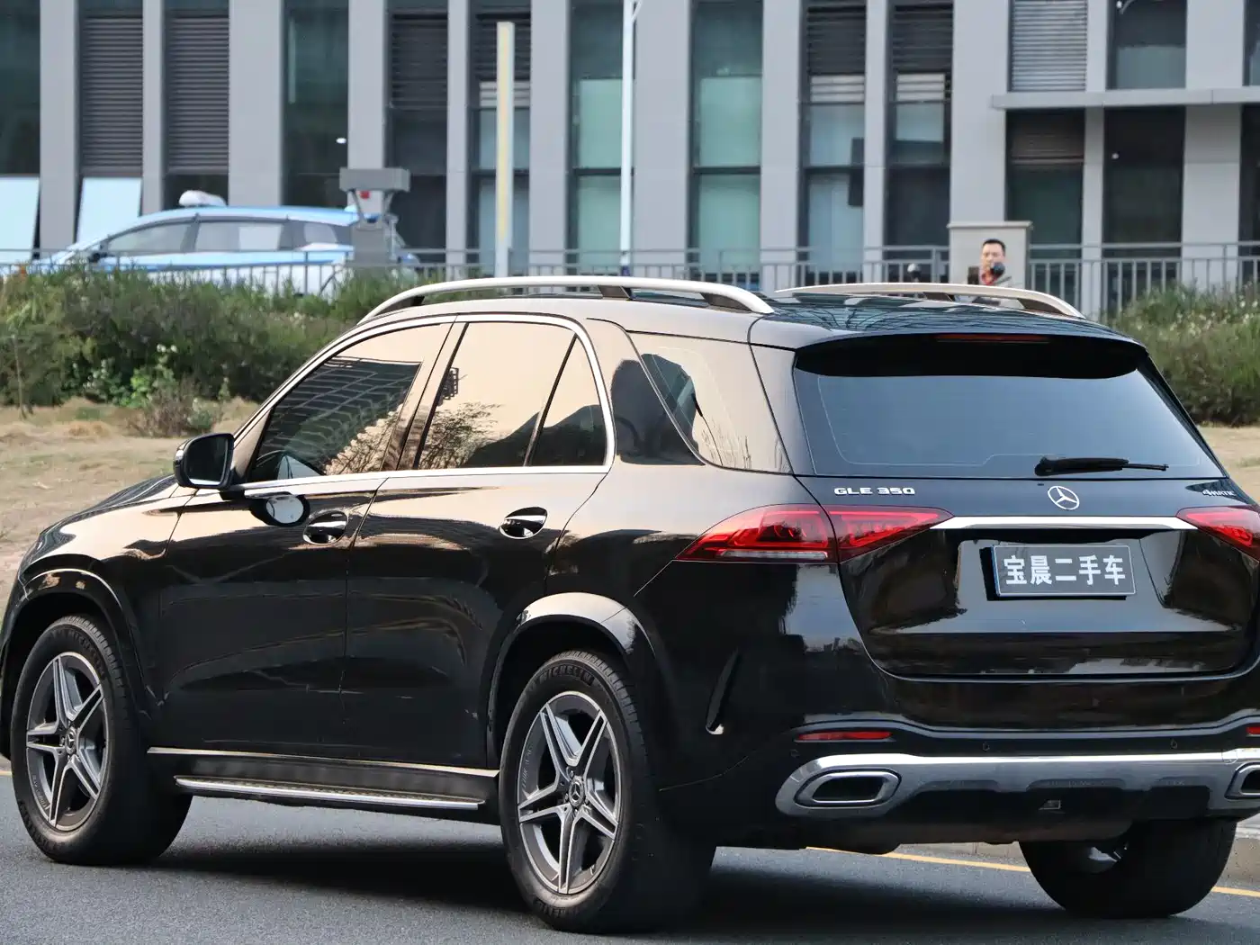 Mercedes-Benz GLE 2020 GLE 350 4MATIC Luxury фото 4