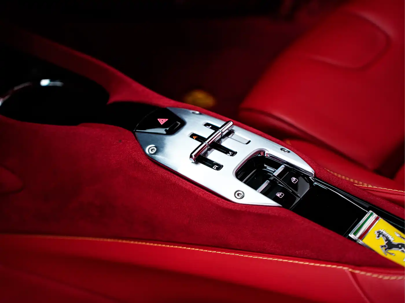 FERRARI SF90