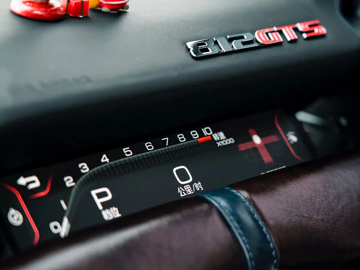 Ferrari 812 2023 2020 6.5L GTS