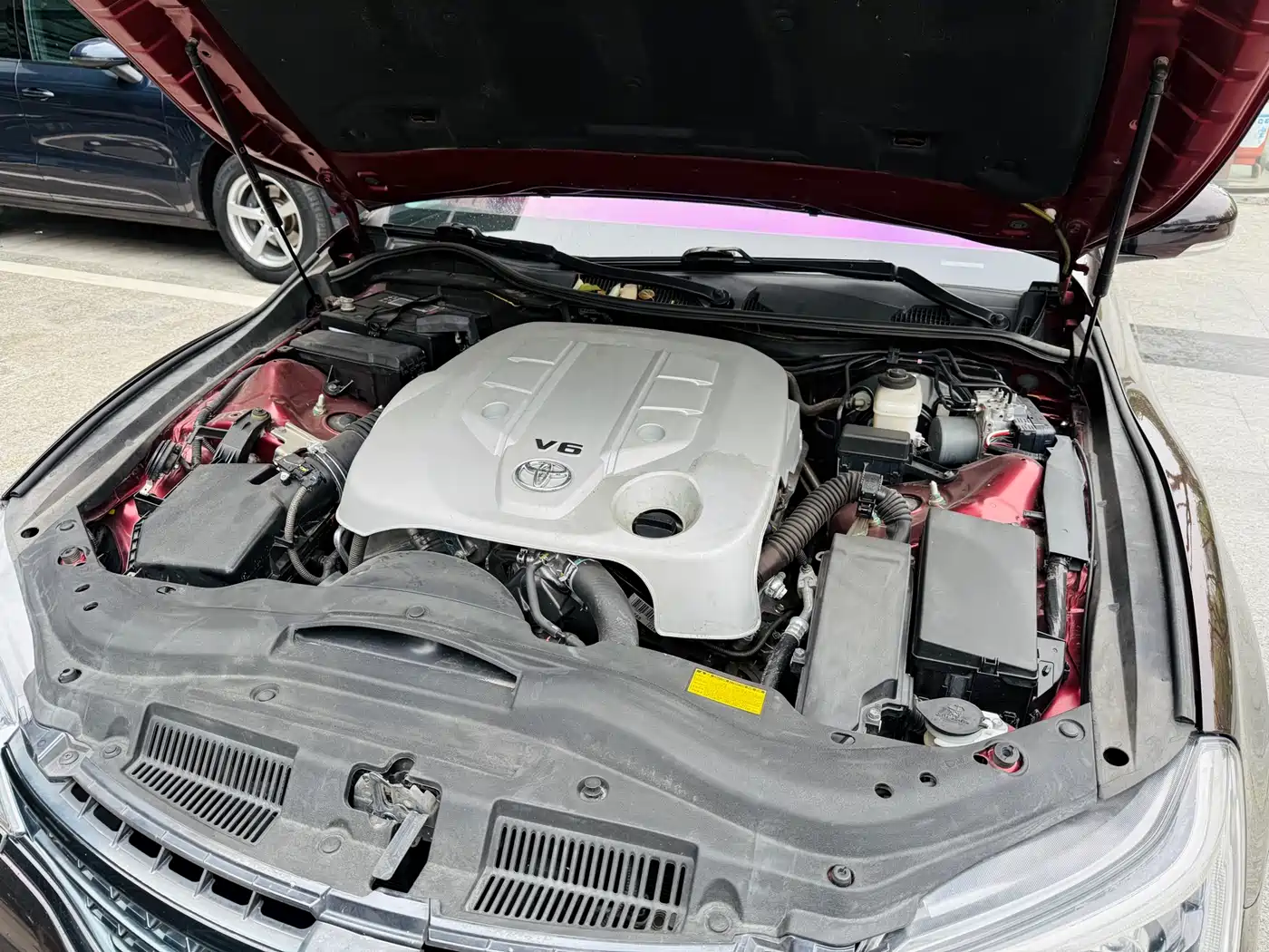 Toyota Reiz 2013 2.5V Premium Edition фото 8