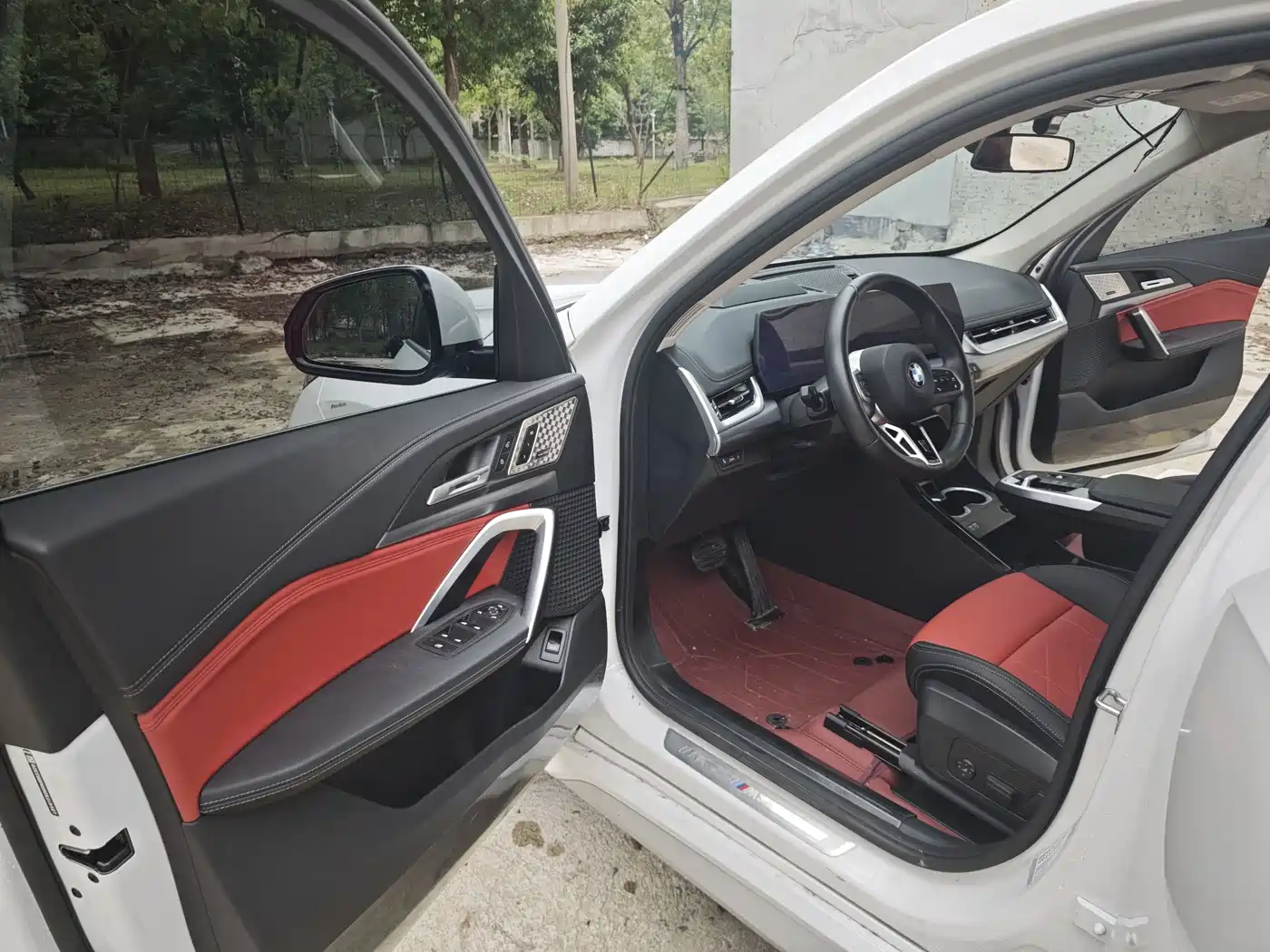 BMW X1 2023 xDrive25Li M Sport Package фото 13
