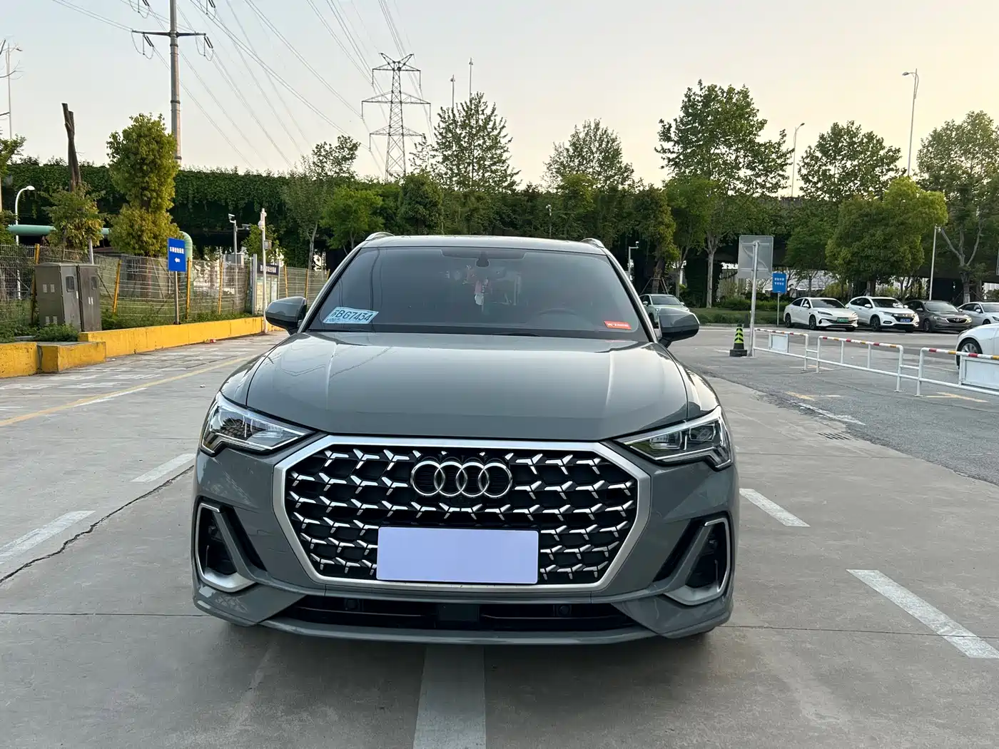 Audi Q3 2024 35 TFSI Fashion Sport фото 3