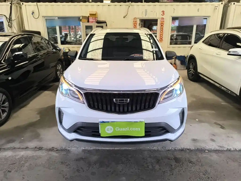 Geely Vision X3 2022 2021 PRO 1.5L CVT Premium