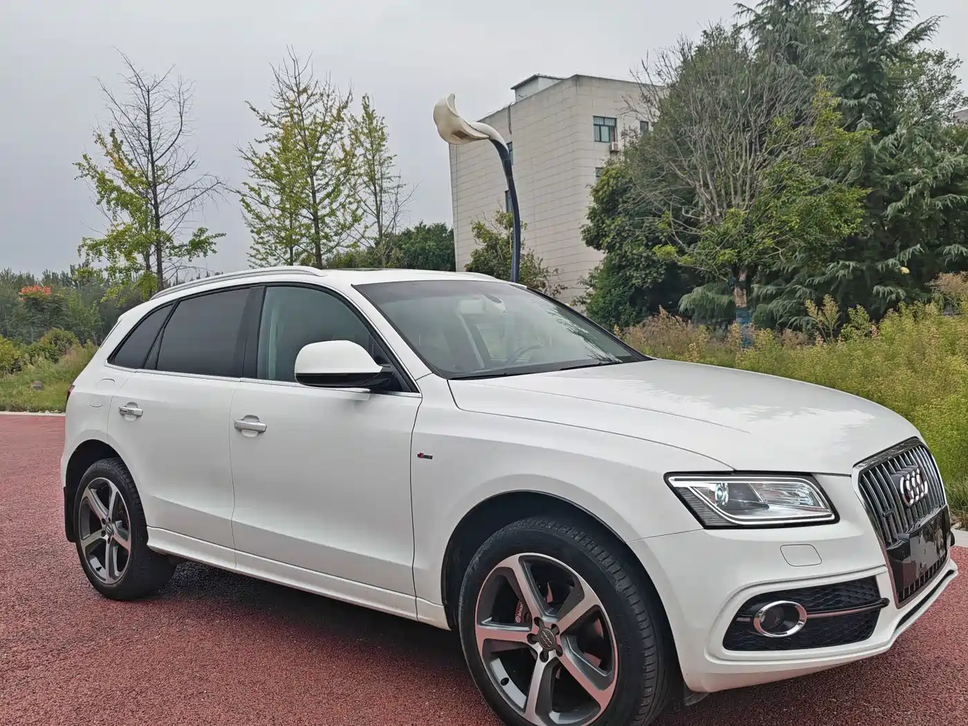 Фото 3 - Audi Q5
