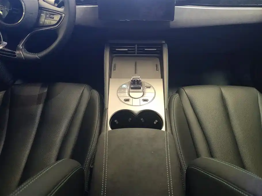BYD Seal 06 New Energy 2024 DM-i 80KM Luxury фото 16