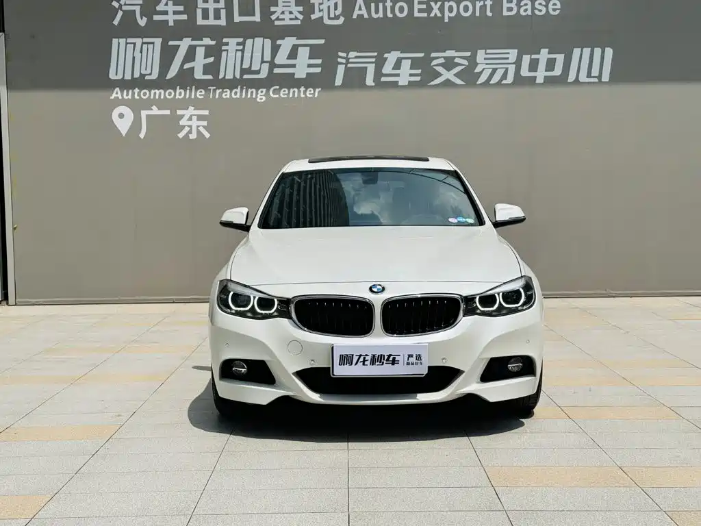 BMW 3 Series GT 2021 2020 320i M Sport Package