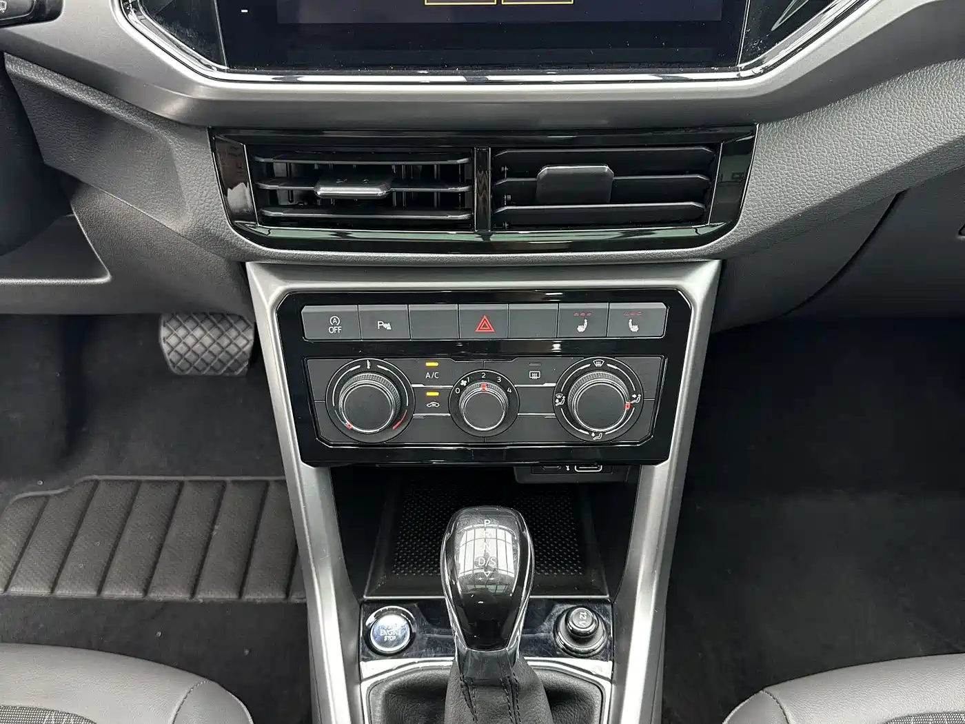Volkswagen T-Cross 2023 2022 280TSI DSG Comfort Edition