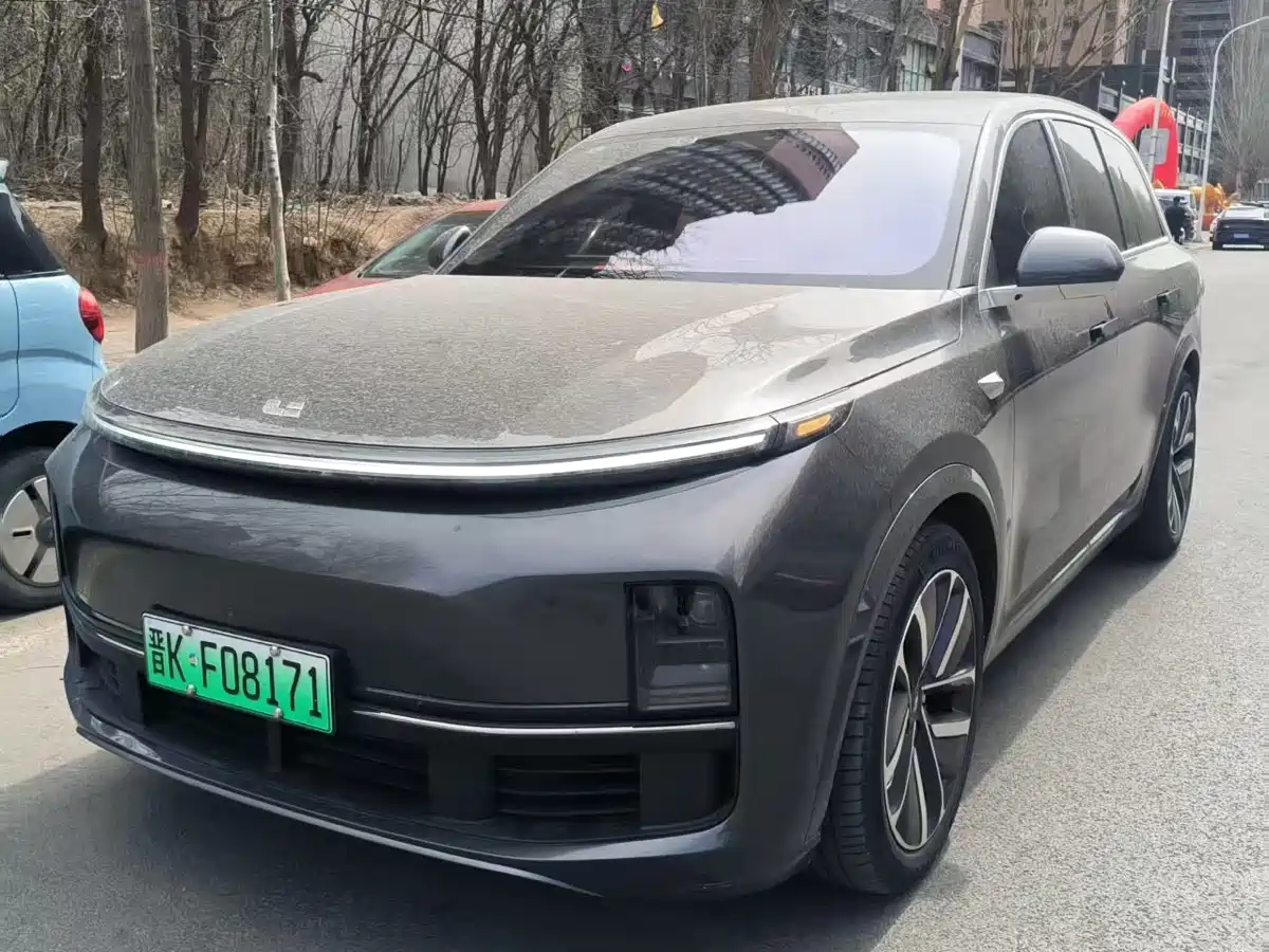 Li Auto Li L8 2023 Pro