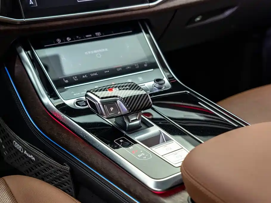Audi Q7 2023 55 TFSI quattro S line Sport фото 14