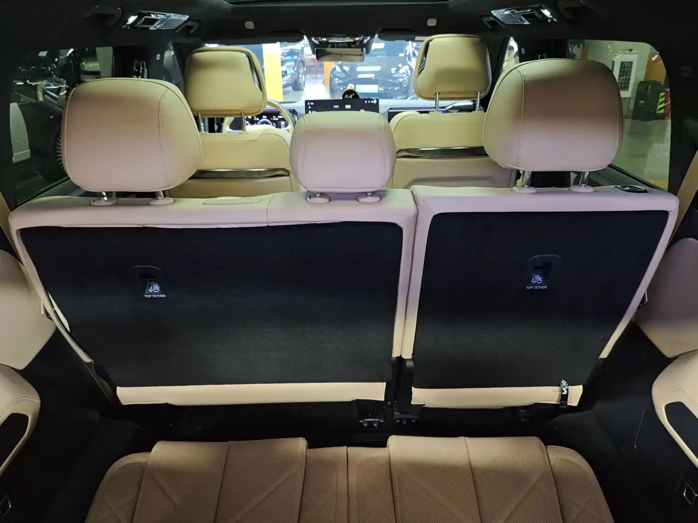 Fang Cheng Bao Leopard 8 2025 2025 Zhiyong Flagship 7-Seater