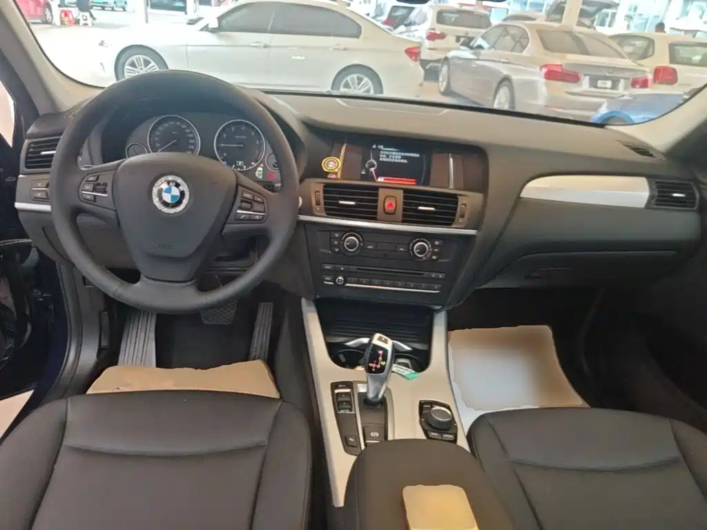BMW X3 (Import) 2017 2016 sDrive20i