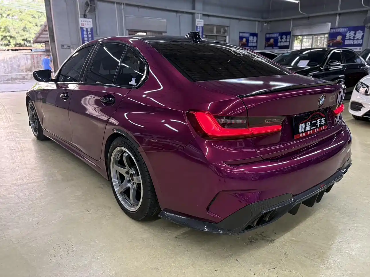 BMW 3 Series 2020 325i M Sport Black Night Package фото 7