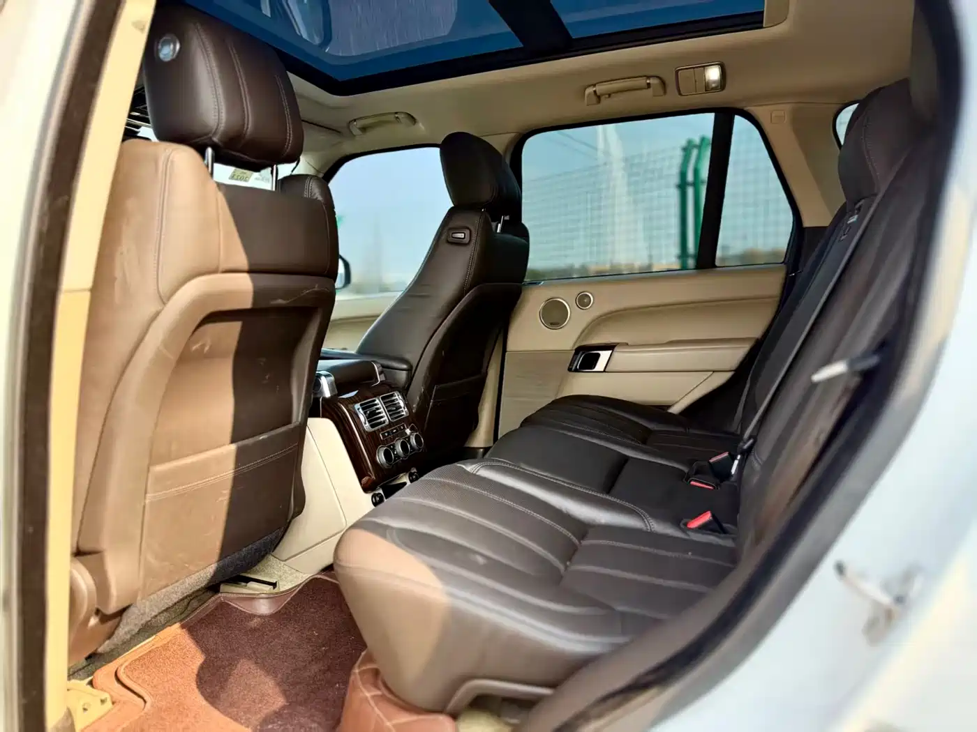 Land Rover Range Rover 2014 3.0 SC V6 Vogue фото 4