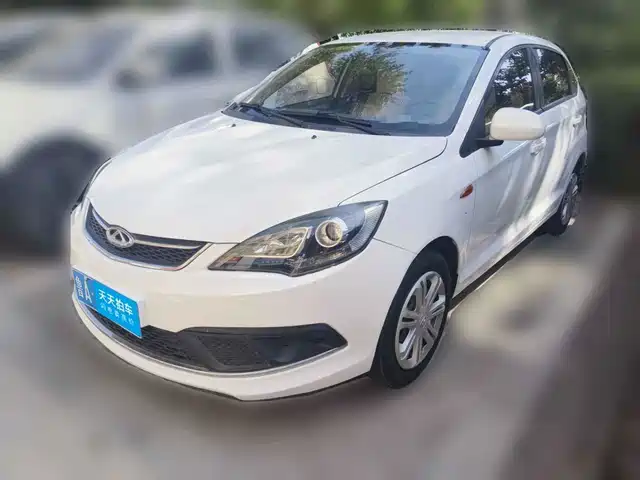Chery Fengyun 2 2015 1.5L Manual Trend Edition — фото 1