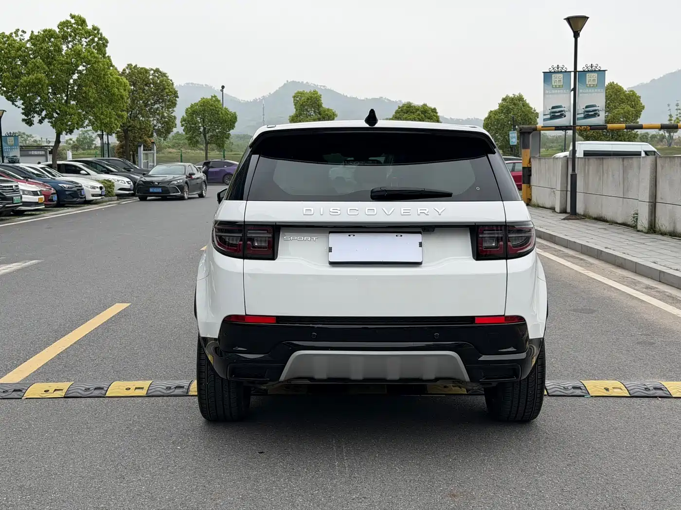 LAND ROVER DISCOVER SPORTS