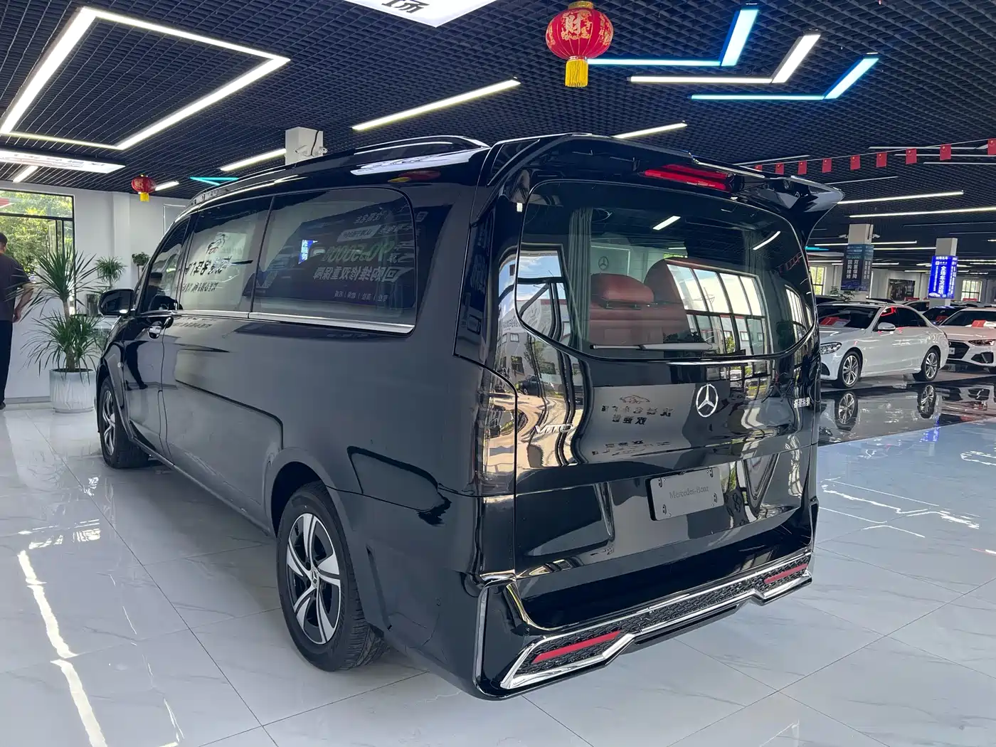 MERCEDES-BENZ VITO