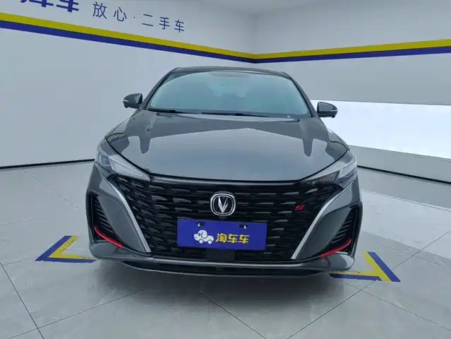 Changan Eado 2022 PLUS Blue Whale NE 1.4T GDI DCT Premium Edition — фото 2