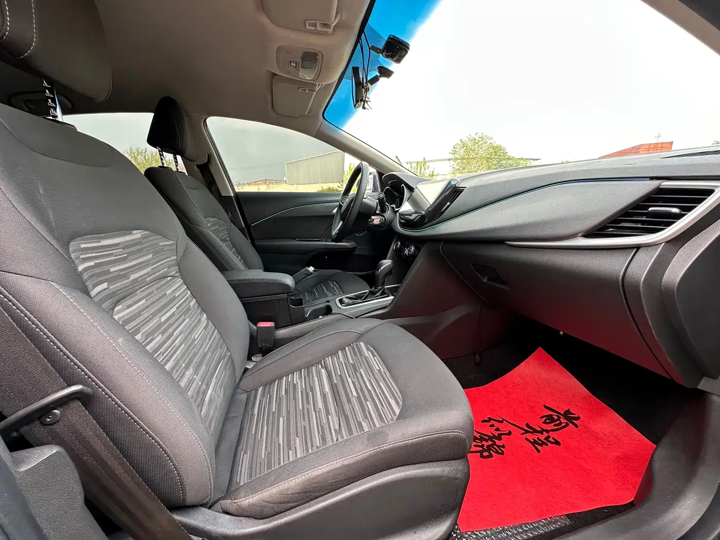 Chevrolet Cavalier 2016 Model 1.5L Automatic Delight Edition фото 7