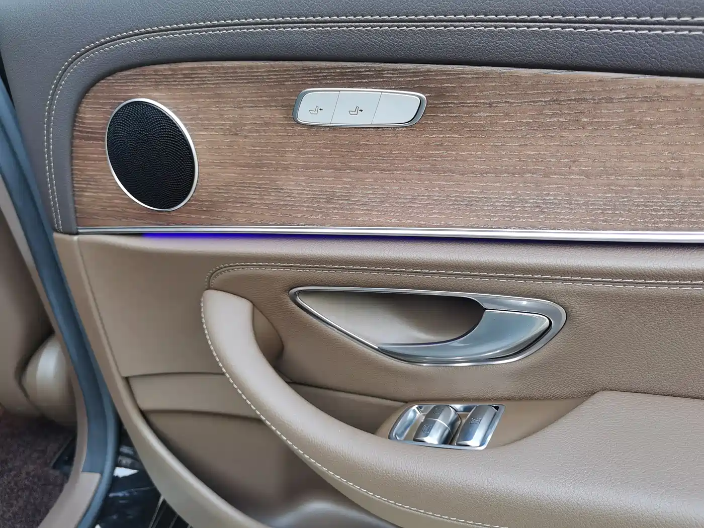 Mercedes-Benz E-Class 2023 Facelift E 300 L Fashion фото 21
