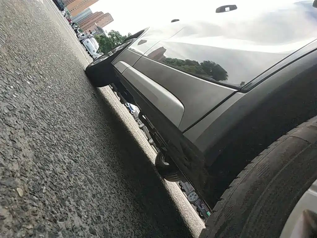 Cadillac XT4 2019 2018 28T FWD Leading Edition