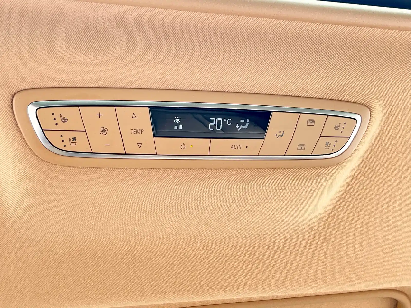 Фото 20 - Buick GL8