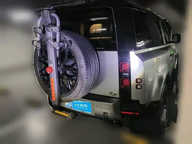 Land Rover Defender 2024 90 3.0T P400 HSE — фото 2