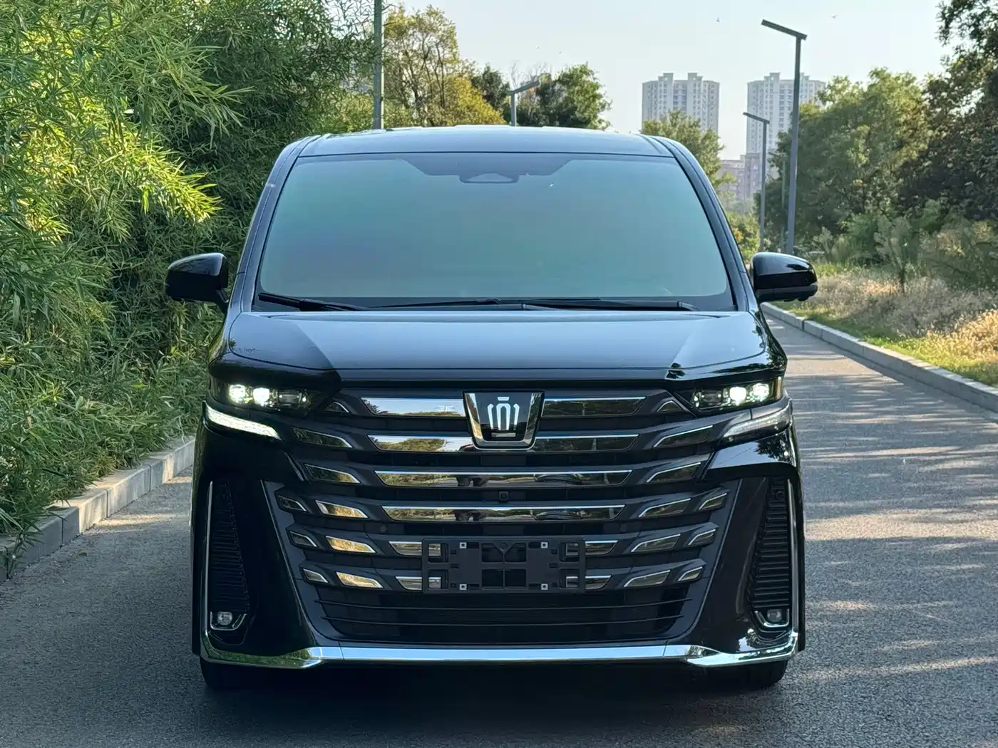 2026 Toyota Vellfire