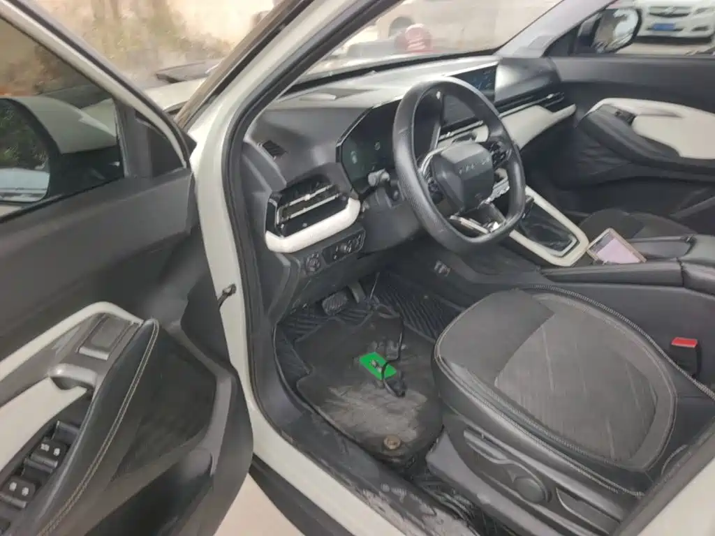 Baojun RS-3 2022 2022 SOODA 1.5L CVT Pioneer Edition