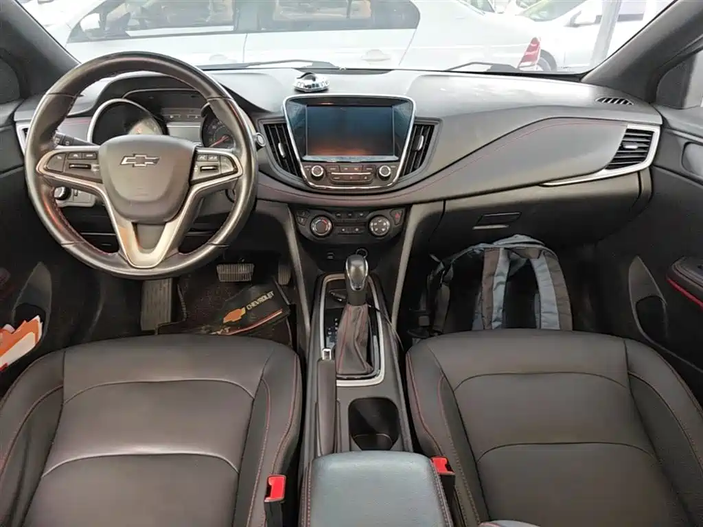 Chevrolet Monza 2019 RS 330T Auto Smooth Edition China VI фото 10