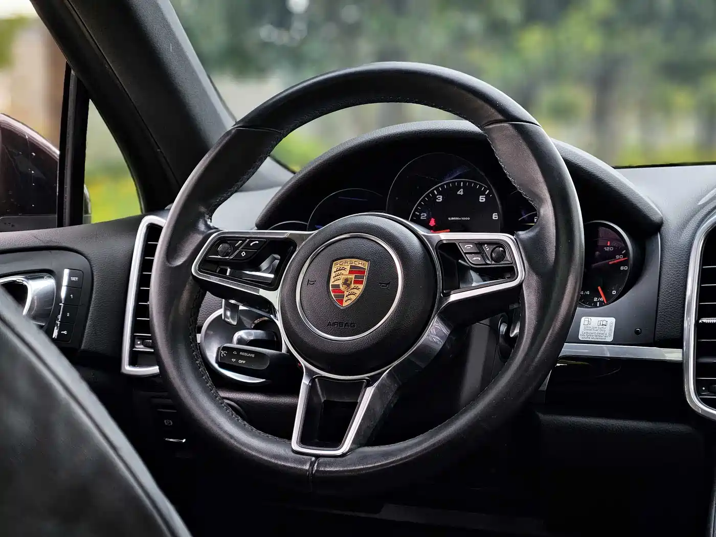 Porsche Cayenne фото 23