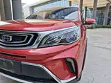 Фото 24 - Geely Vision X3