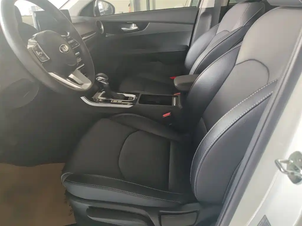 Kia K3 2020 1.5L CVT Smart Connectivity Version фото 7